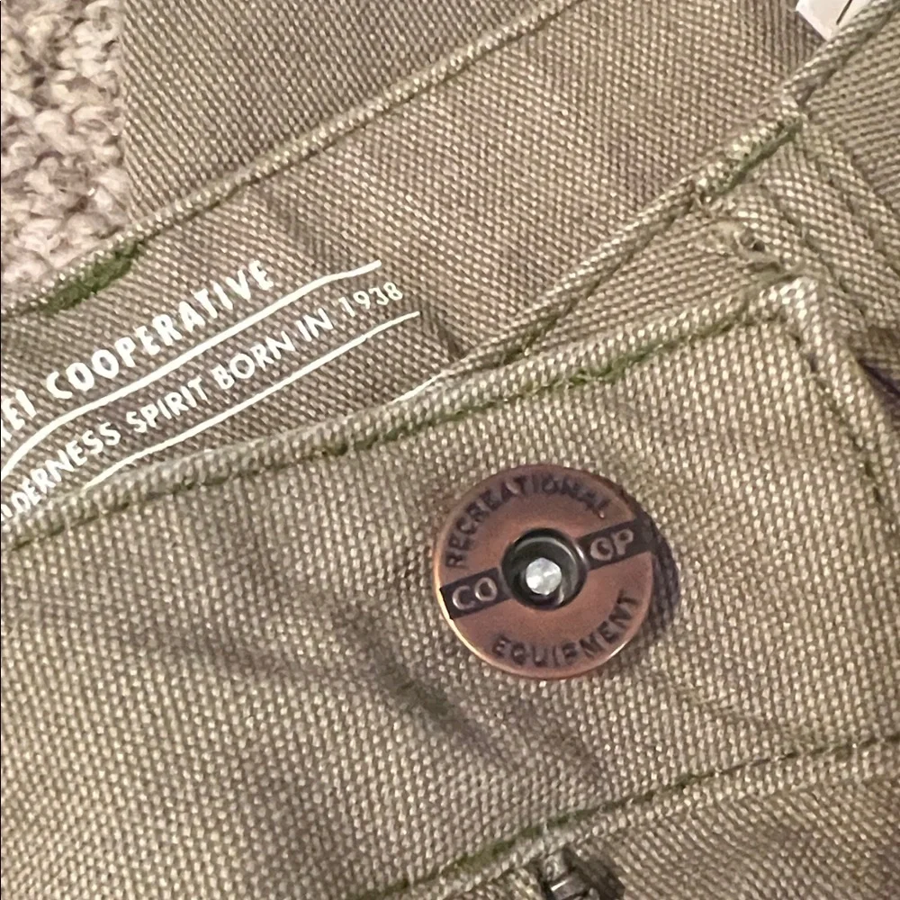 REI Olive Green Women's Pants - Picture 4 of 6